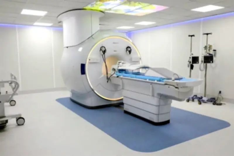 IMSS amplía diagnóstico con 13 equipos de alta tecnología en hospitales