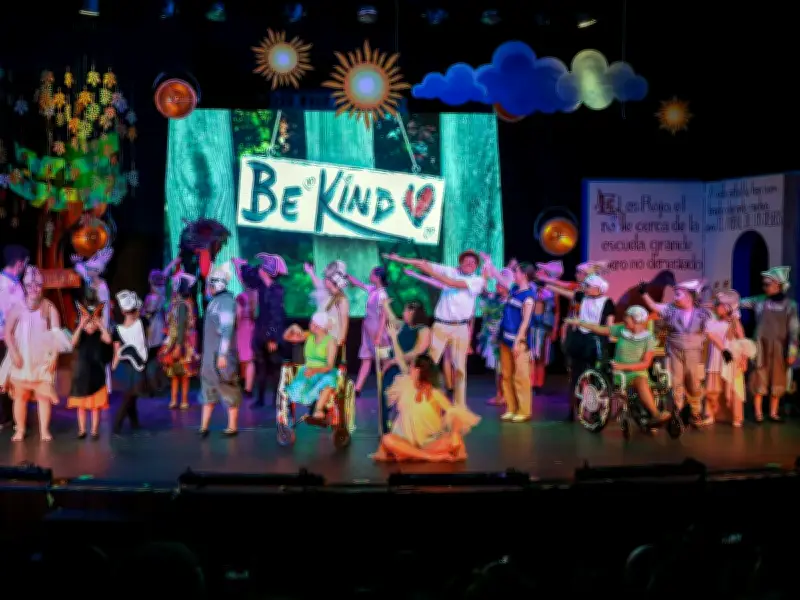 IMSS relanza su red teatral con programa cultural que busca recuperar función social