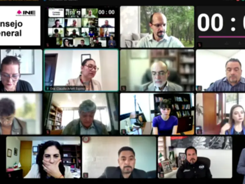 INE remueve a consejero de BCS por incompatibilidad y absuelve a presidenta de Oaxaca