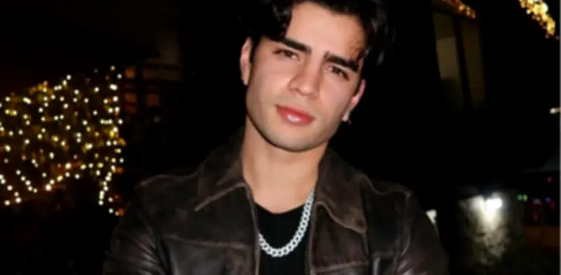 Influencer Aarón Mercury demuestra amor familiar tras violento asalto en CDMX