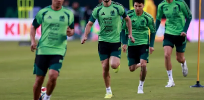 Influencer Argentino Predice Eliminación Temprana de México en el Mundial 2026