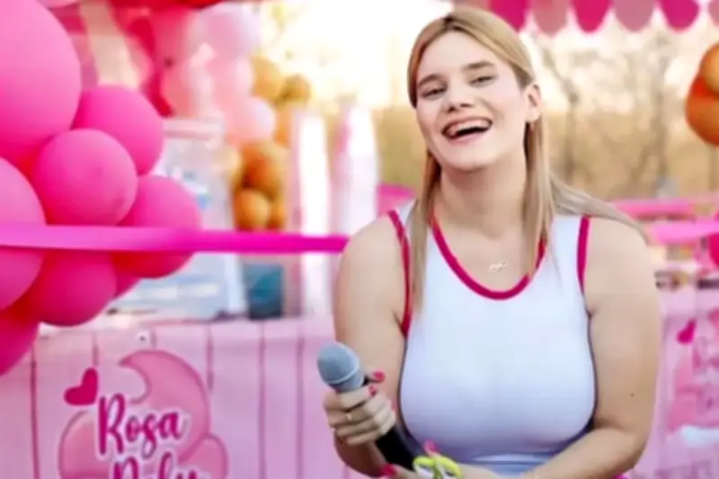 Influencer Carmina Miroslava desaparece en Sinaloa; familia busca respuestas