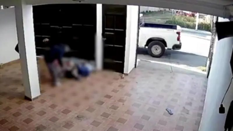 Influencer denuncia agresión y robo en Toluca; exige justicia