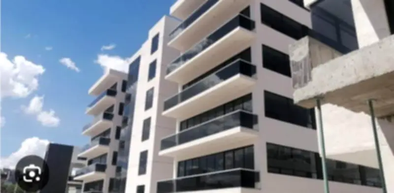 Infonavit al borde del colapso por crisis de limpieza y contratación cuestionable