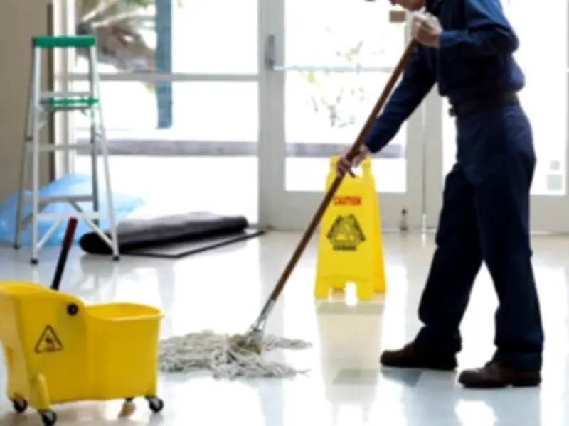 Infonavit otorga contrato a empresa cuestionada por malas prácticas laborales