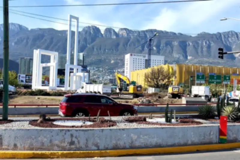 Inician Obras de Remodelación en el Boulevard Gómez Morín en Monterrey