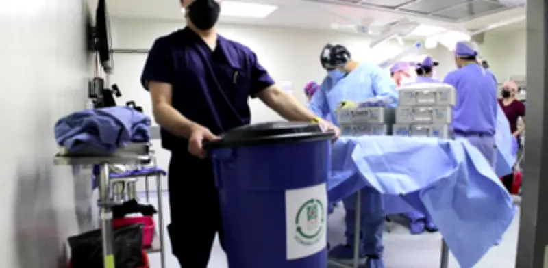 INR recicla material quirúrgico para crear prótesis 3D de bajo costo