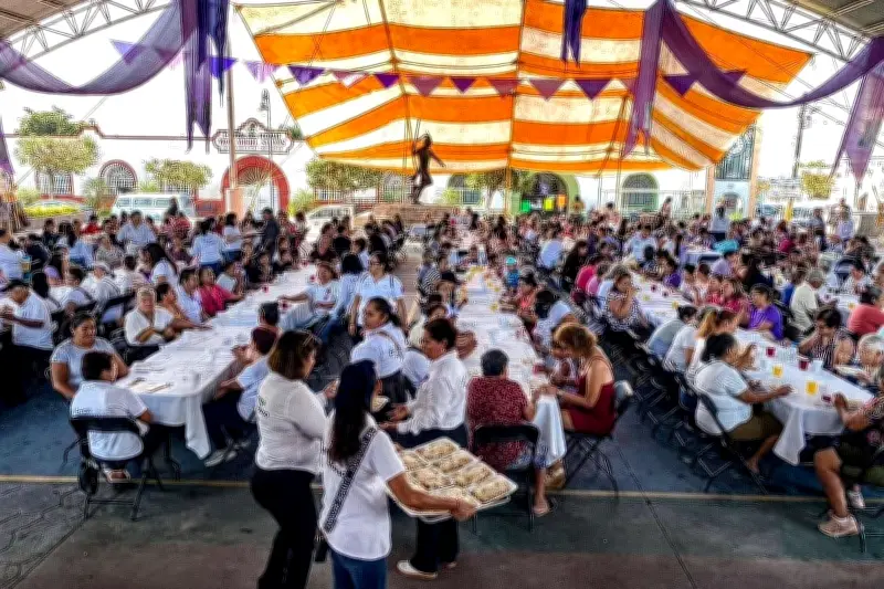 Intoxicación masiva en Tlaquiltenango afecta a más de 100 personas tras desayuno del Día de la Mujer
