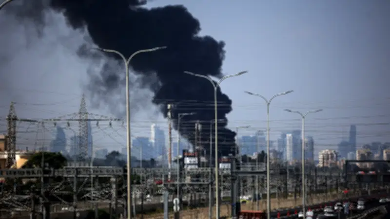 Irán amenaza a gigantes tecnológicos de EE.UU. como Microsoft, Google y Apple