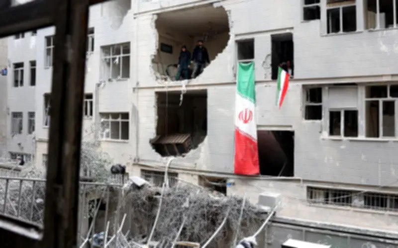 Irán amenaza con atacar universidades de EE.UU. e Israel en represalia por bombardeos