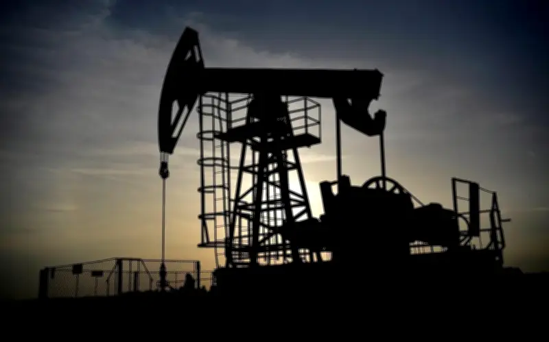 Irán amenaza con bloquear el petróleo en el estrecho de Ormuz para Estados Unidos e Israel