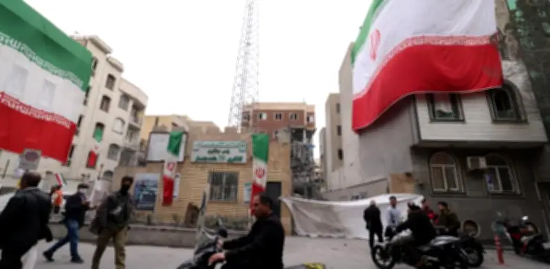 Irán exige garantías para finalizar la guerra y acusa a EU de usar bases en Medio Oriente