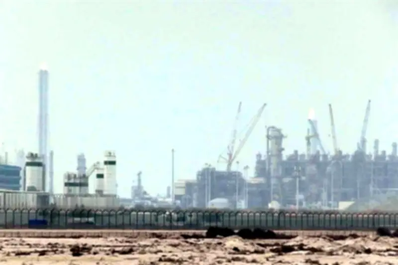 Irán Lanza Ataques Cibernéticos Contra Infraestructura Energética del Golfo