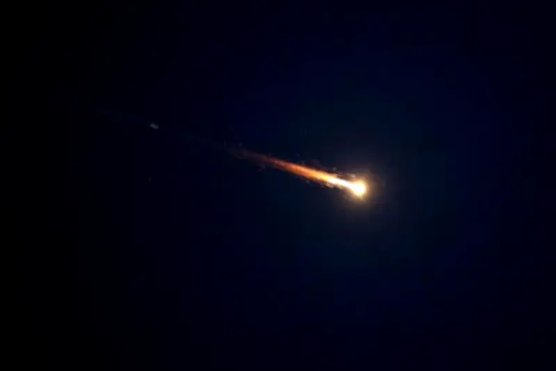 Irán y Hezbolá lanzan ataque conjunto contra Israel, elevando tensión regional