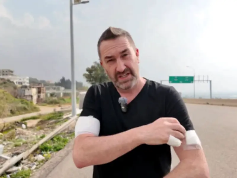 Israel bombardea puente en Líbano y hiere a periodistas de RT en ataque directo