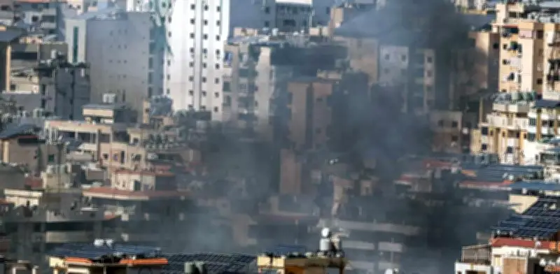 Israel intensifica ataques en Beirut y elimina a jefe de Hamás en Líbano