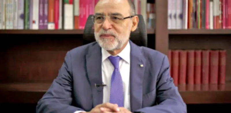 Jaime Rivera abandona el INE y alerta sobre asedio institucional y represalias del OIC