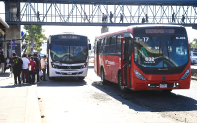 Jalisco mantiene tarifa de transporte público en 11 pesos; estudiantes pagan 5