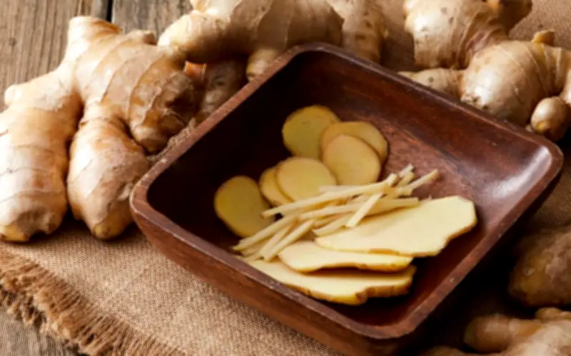Jengibre tras las comidas: Un hábito digestivo que combate la inflamación