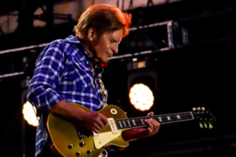John Fogerty Comparte su Legado Musical en el Festival Vive Latino 2024