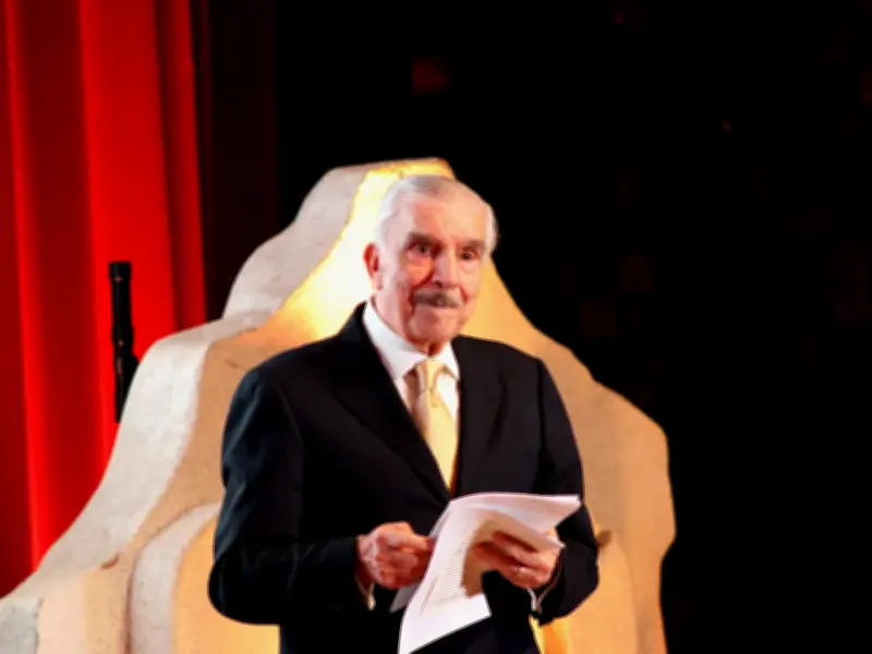 Jorge Kahwagi Gastine: Un Líder que Transformó el Periodismo con Cercanía y Ética