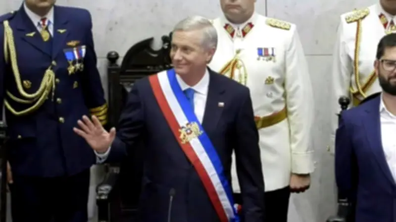 José Antonio Kast Asume la Presidencia de Chile en Ceremonia Histórica