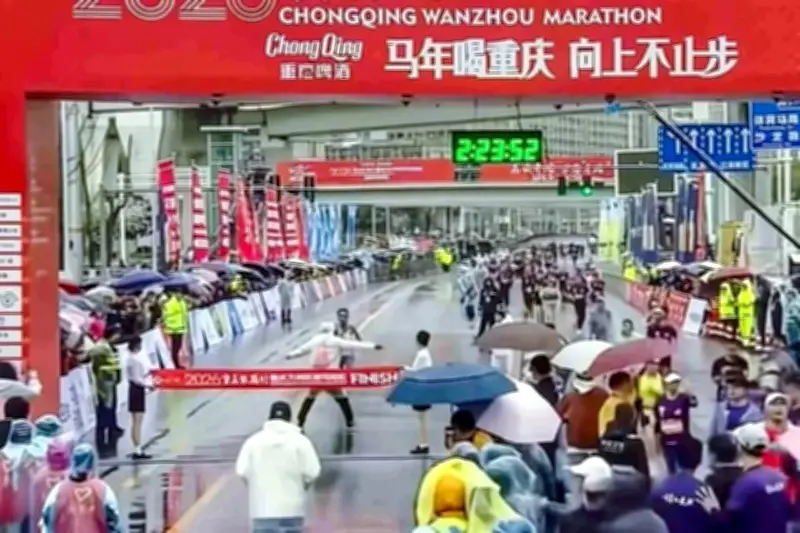 Juez bloquea la llegada del ganador de un maratón en China por irregularidades