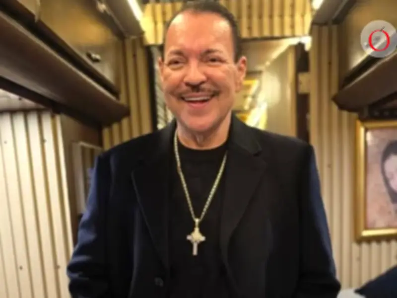 Julio Preciado hospitalizado por neumonía: Cantante aclara su estado de salud