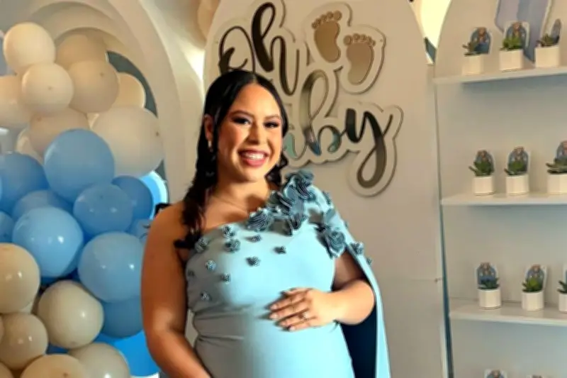 Karla Garza de Ayala y familiares protagonizan sesión fotográfica familiar en México