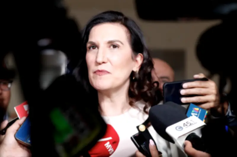 Kenia López Rabadán critica omisión de paridad en Plan B electoral de Sheinbaum