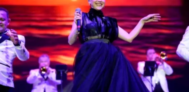 Kika Edgar es operada de apendicitis de emergencia y cancela shows en Sonora y Puebla