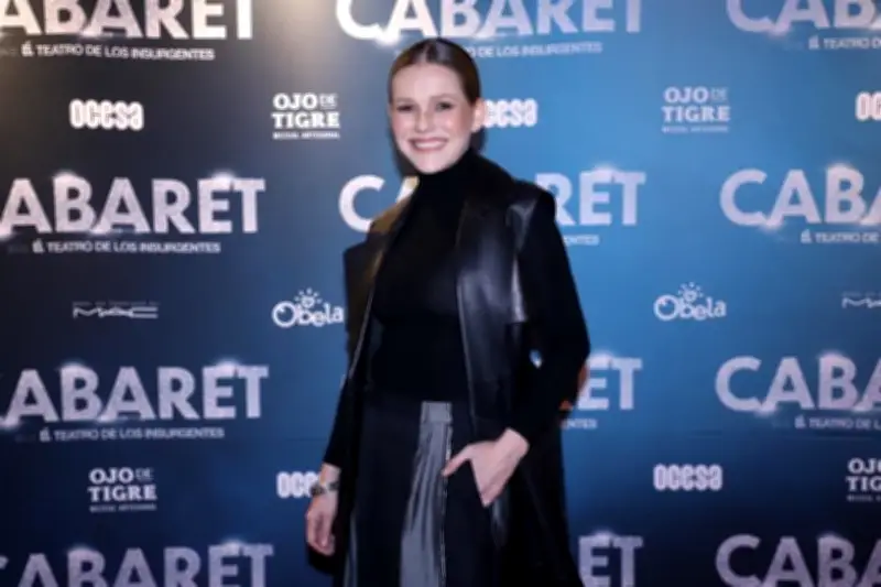 Kika Edgar Hospitalizada de Emergencia por Apendicitis, Cancela Shows