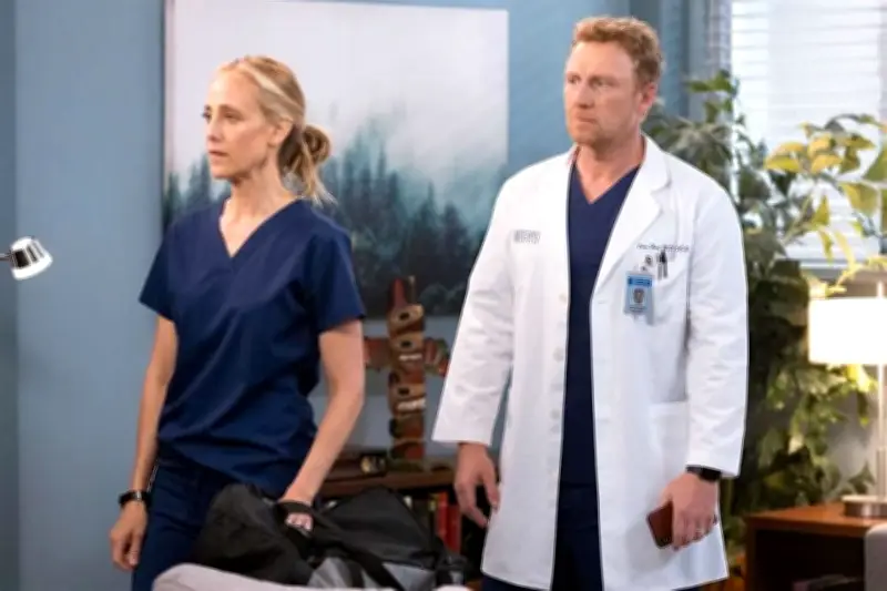 Kim Raver y Kevin McKidd se despiden de 'Grey's Anatomy' tras larga trayectoria