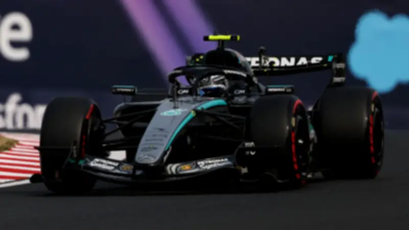 Kimi Antonelli se adjudica la pole en Japón; Checo Pérez partirá desde el puesto 19