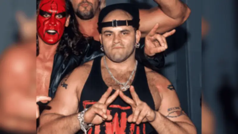 Konnan, leyenda de la Triple A, enfrenta delicado estado de salud tras amputación de pierna