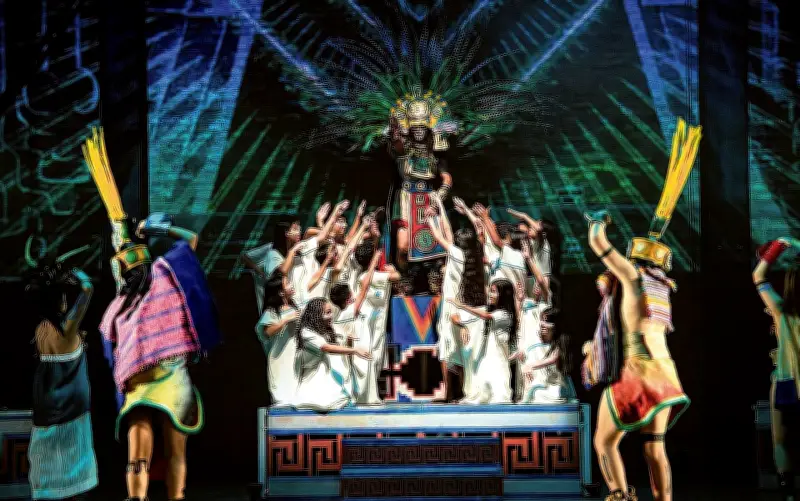 Kopalli: El espíritu astral regresa a LARVA con danza, circo y ritual