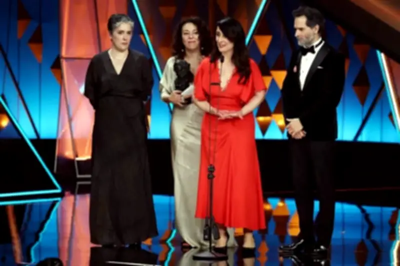 La Academia Mexicana de Cine se divide entre 'Los Domingos' y 'Sirat' para los Goya