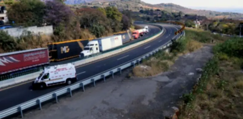 La Pera: La curva más peligrosa de México-Cuernavaca y cómo transitarla con seguridad