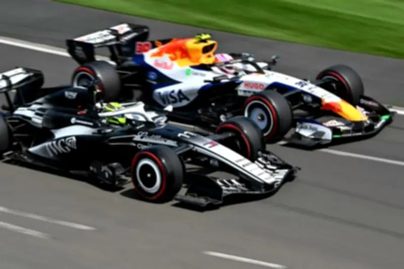 Lawson minimiza roces con Checo Pérez en la Fórmula 1