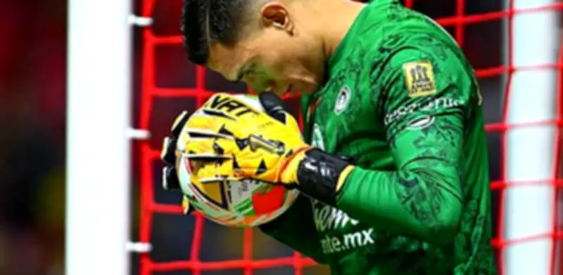 Lesión de Malagón con el América pone en riesgo su participación con la Selección Mexicana