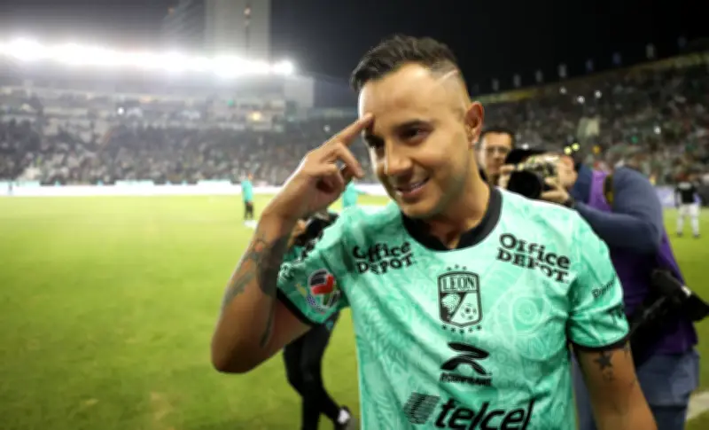 Lesiones que truncaron el sueño mundialista de futbolistas mexicanos