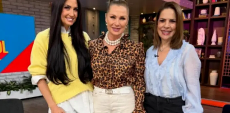 Leticia Calderón emocionada recuerda el gesto de Carlos Rivera con su hijo Luciano