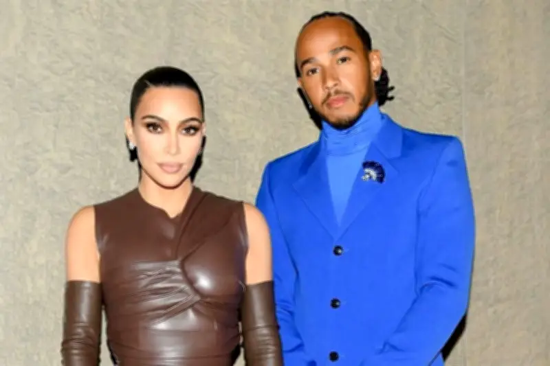 Lewis Hamilton se Enamora Perdidamente de Kim Kardashian, Según Fuentes Cercanas