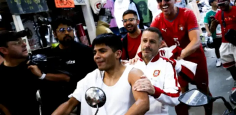 Leyendas de Portugal sorprenden en Tepito con partido en cancha Maracaná