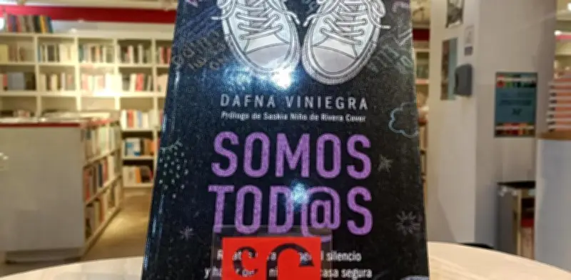 Libro 'Somos Tod@s' busca romper tabú del abuso infantil: 85% de agresores son familiares