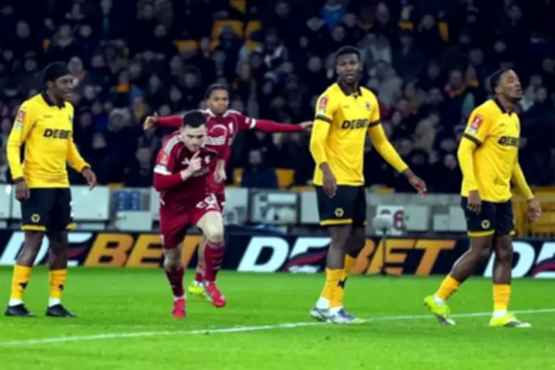 Liverpool se venga de Wolves y avanza a cuartos de final en la FA Cup
