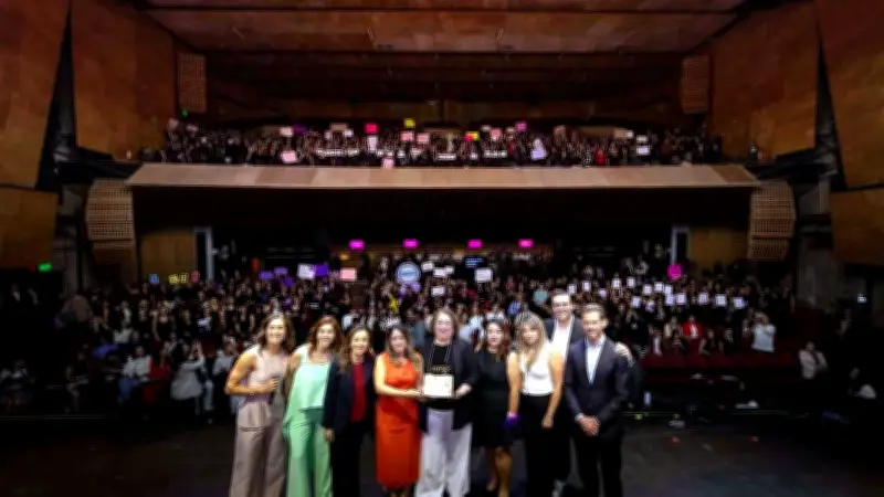 L'Oréal cumple una década impulsando el talento femenino en México