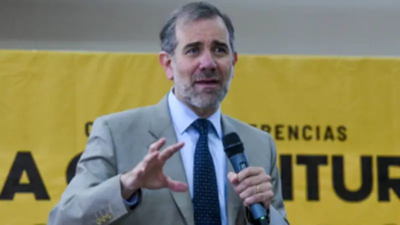 Lorenzo Córdova califica el Plan B electoral como una 'auténtica necedad' sin rumbo