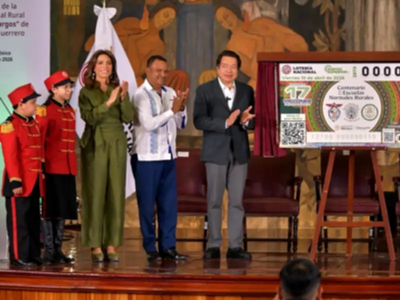 Lotería Nacional dedica por primera vez billete a Escuelas Normales Rurales