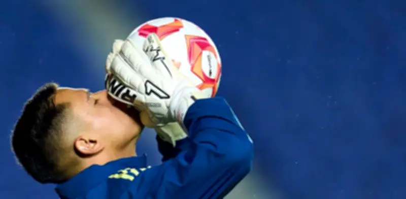 Luis Malagón recibe el alta médica tras exitosa operación del tendón de Aquiles